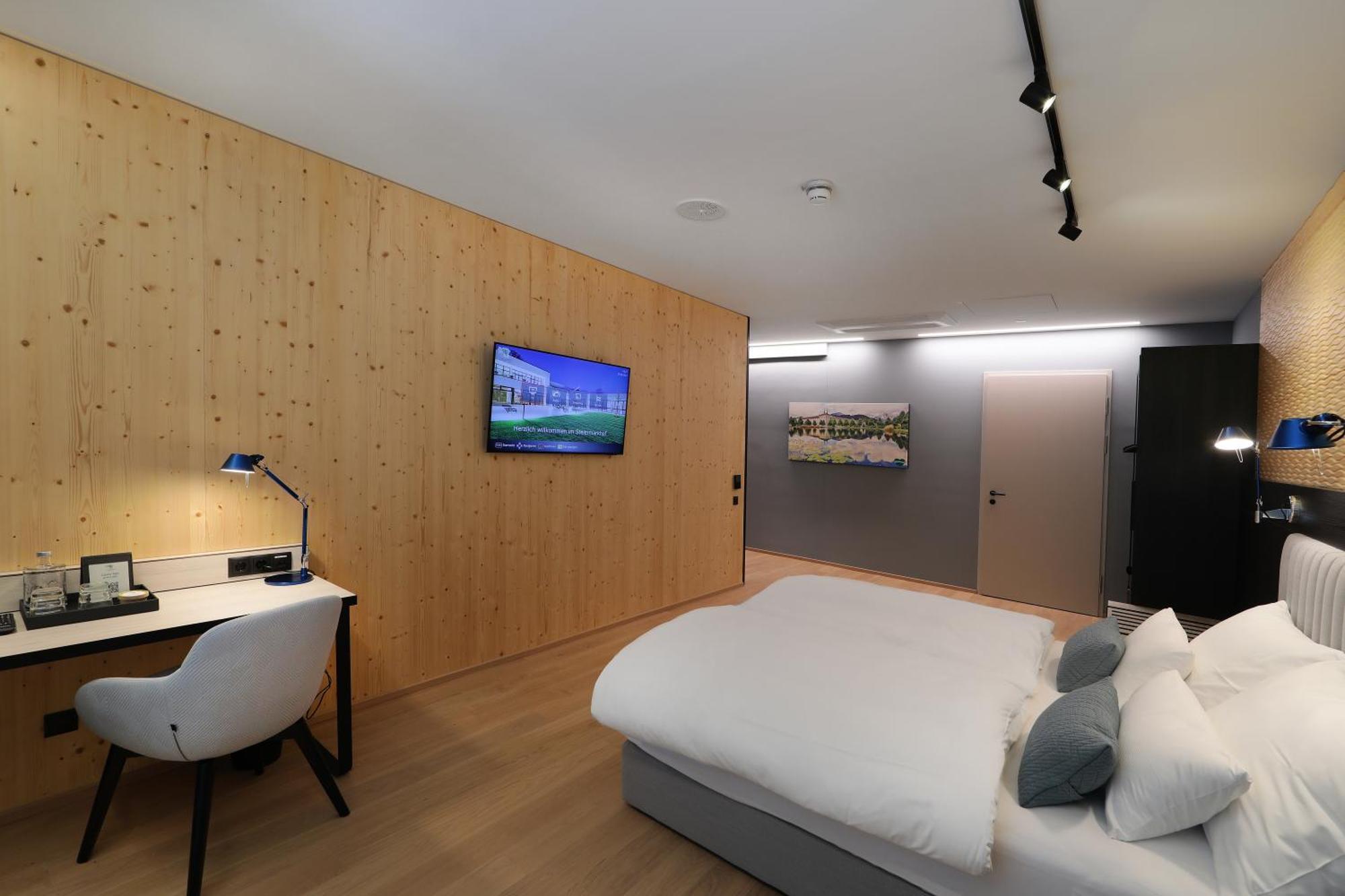 Hotel Steiermarkhof Graz - Aus Holz Gebaut, Von Huegeln Gekuesst מראה חיצוני תמונה