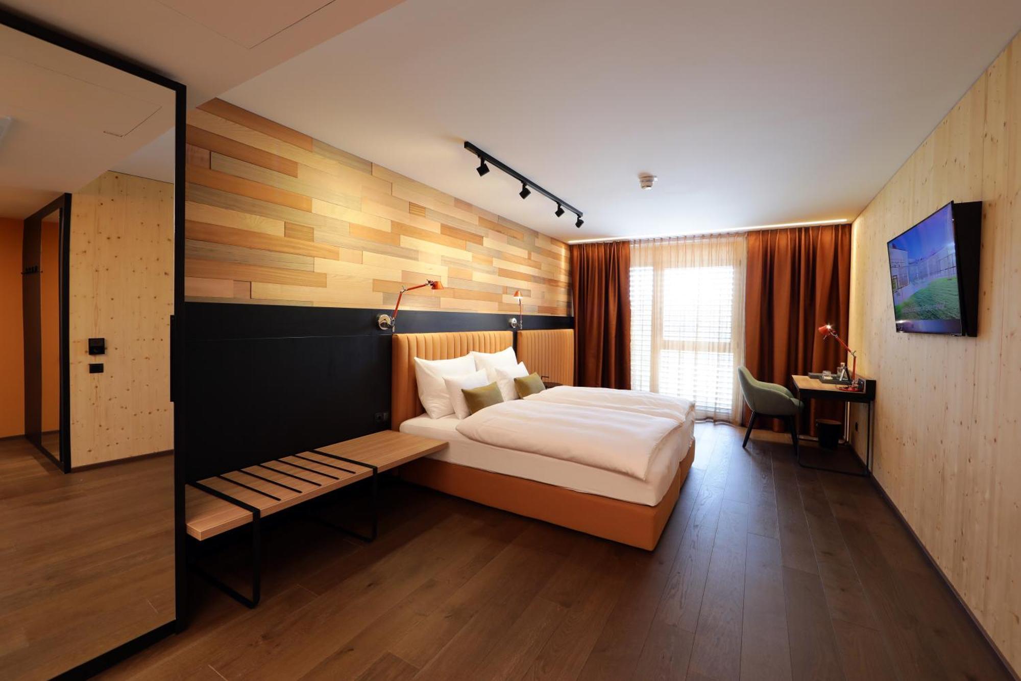 Hotel Steiermarkhof Graz - Aus Holz Gebaut, Von Huegeln Gekuesst מראה חיצוני תמונה
