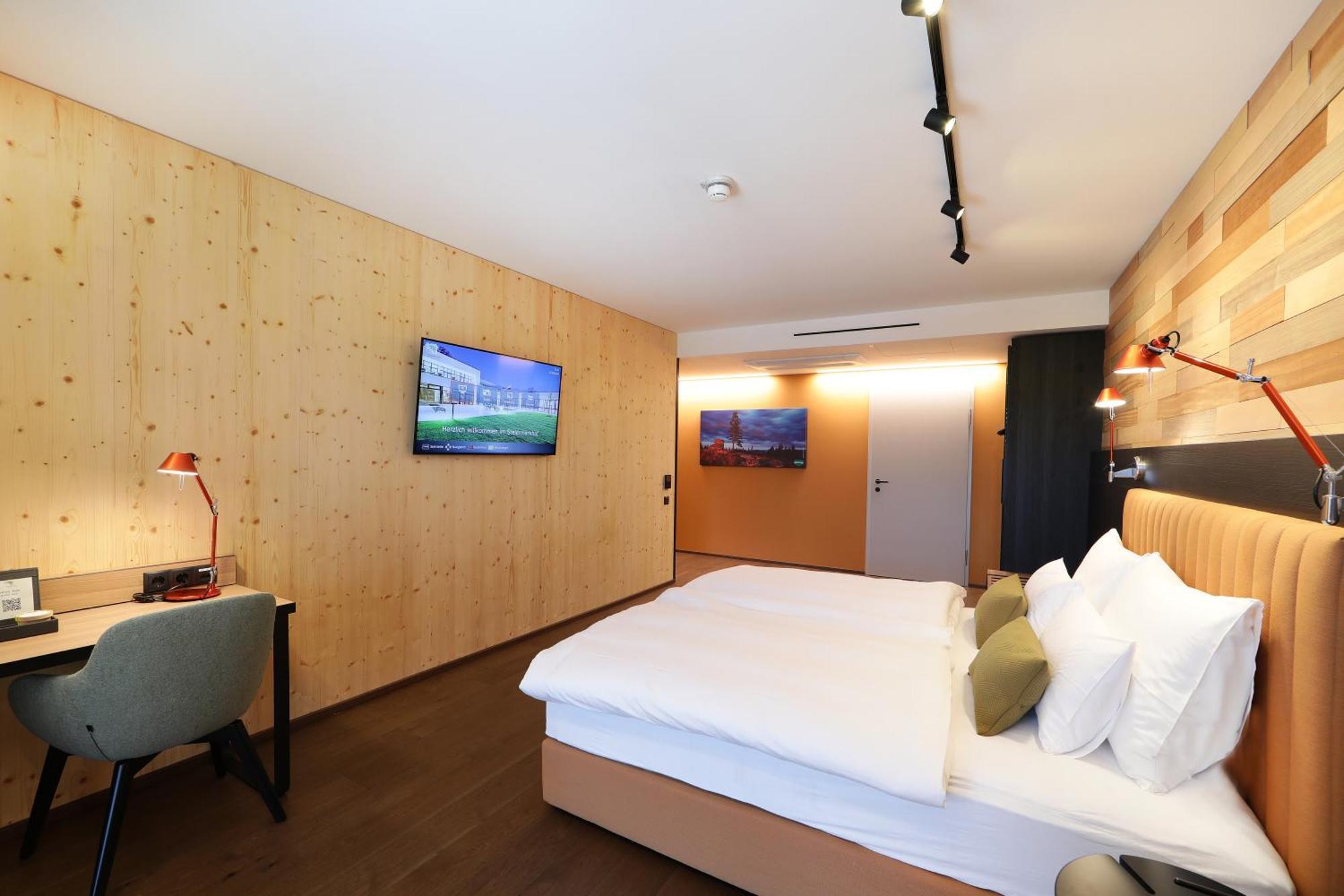 Hotel Steiermarkhof Graz - Aus Holz Gebaut, Von Huegeln Gekuesst מראה חיצוני תמונה