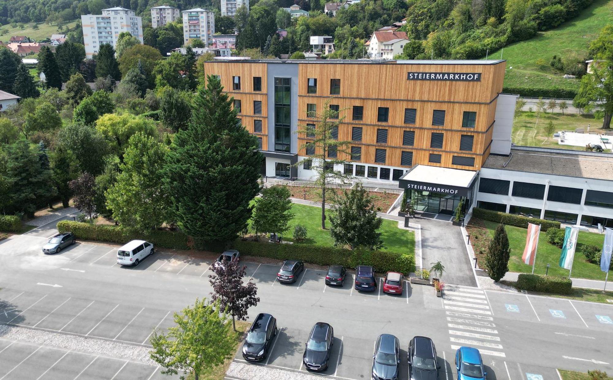 Hotel Steiermarkhof Graz - Aus Holz Gebaut, Von Huegeln Gekuesst מראה חיצוני תמונה