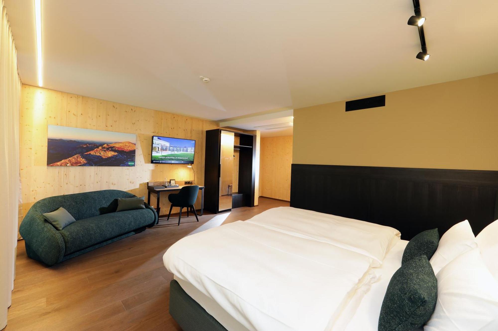 Hotel Steiermarkhof Graz - Aus Holz Gebaut, Von Huegeln Gekuesst מראה חיצוני תמונה
